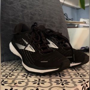 Brooks Shoes